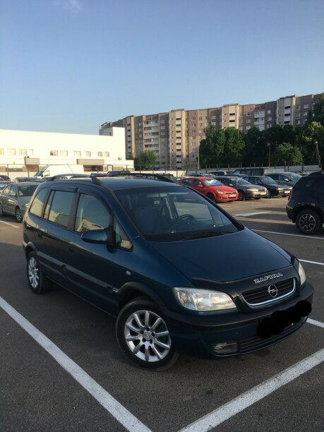 Opel Zafira A, 7 мест, 2001 г.