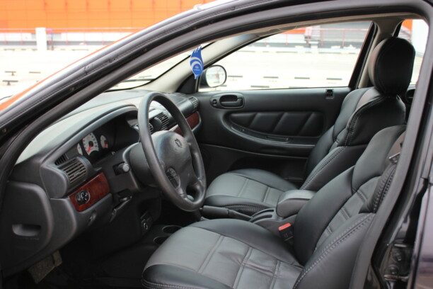 Dodge Stratus II, 2001 г.