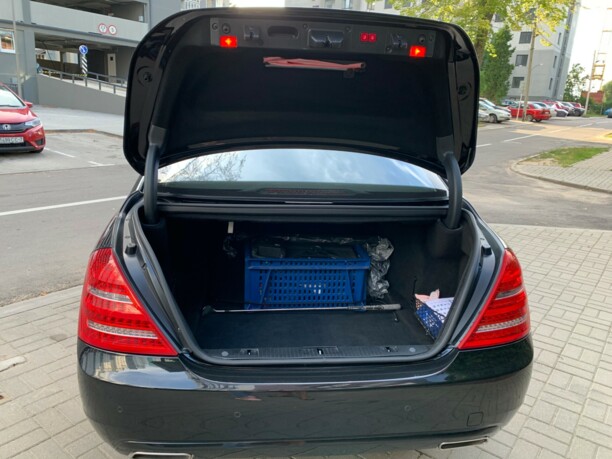 Mercedes-Benz S-Класс W221· Рестайлинг, 2009 г.