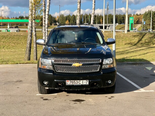 Chevrolet Tahoe GMT900, 7 мест, 2008 г.