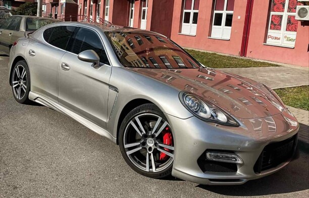 Porsche Panamera 970, 2010 г.