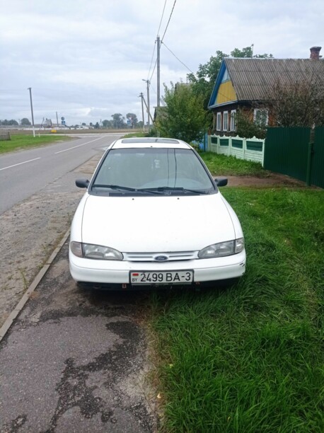 Ford Mondeo I, 1995 г.