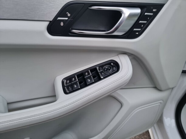 Porsche Macan, 2016 г.