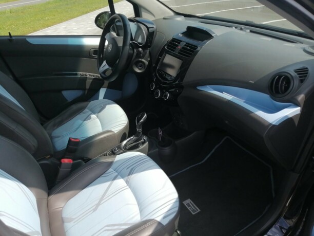 Chevrolet Spark M300, 2015 г.