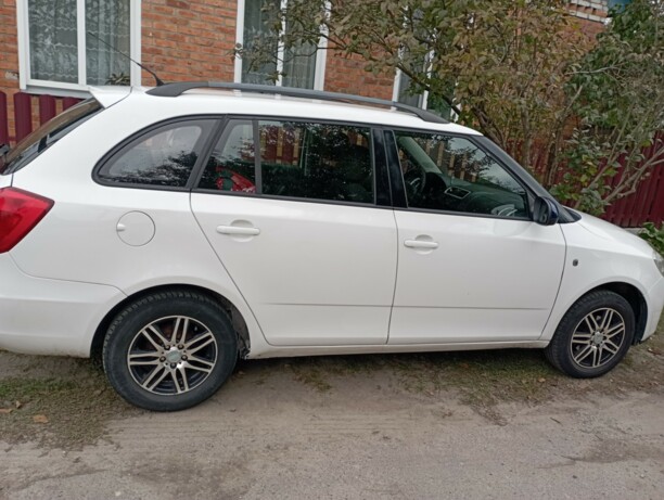 Skoda Fabia 5J, 2009 г.