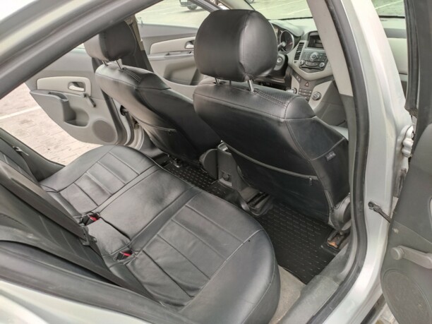 Chevrolet Cruze J300, 2010 г.