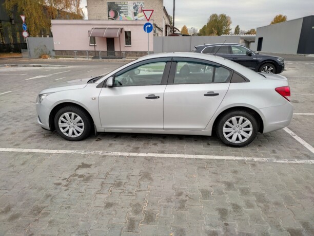 Chevrolet Cruze J300, 2010 г.