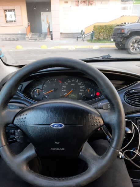 Ford Focus I · Рестайлинг, 2002 г.