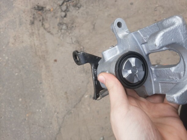 Ford Focus I · Рестайлинг, 2002 г.