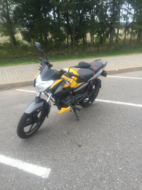 BAJAJ Pulsar, 2020 г.