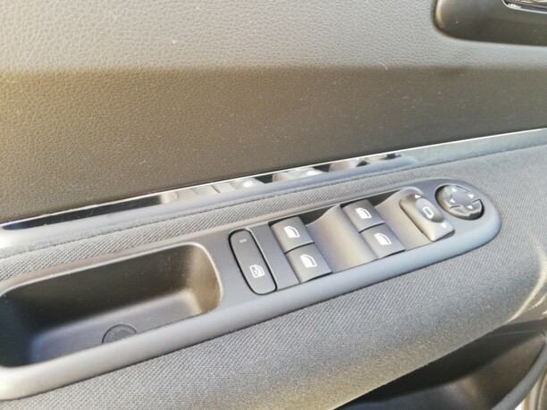 Peugeot 5008 I · Рестайлинг, 2016 г.