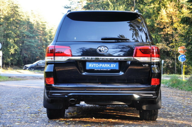 Toyota Land Cruiser J200 · 2-й рестайлинг, 2017 г.