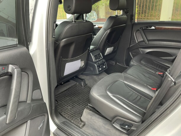 Audi Q7 4L, 7 мест, 2008 г.