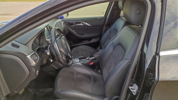 Infiniti Q30, 2016 г.