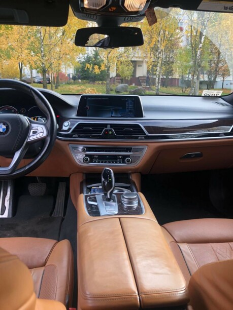 BMW 7 серия G12 (Long), 2016 г.