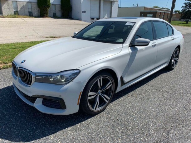BMW 7 серия G12 (Long), 2016 г.