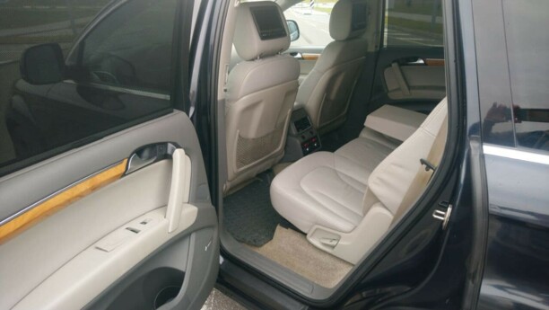Audi Q7 4L, 7 мест, 2007 г.