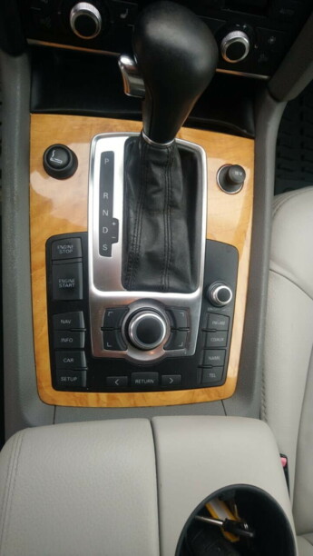 Audi Q7 4L, 7 мест, 2007 г.