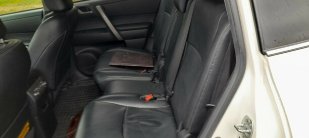 Toyota Highlander II (XU40) · Рестайлинг, 7 мест, 2012 г.