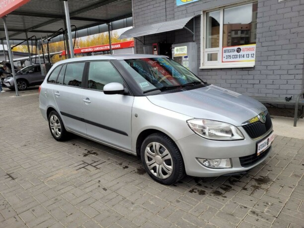 Skoda Fabia 5J · Рестайлинг, 2011 г.