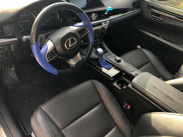 Lexus ES VI · Рестайлинг, 2017 г.