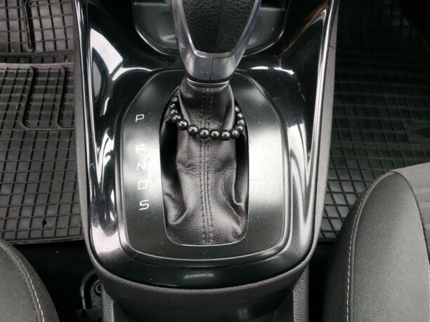Ford Fiesta VI · Рестайлинг, 2016 г.