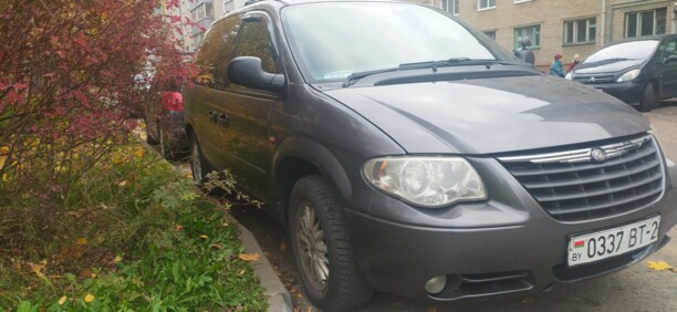 Chrysler Voyager IV · Рестайлинг, 7 мест, 2004 г.