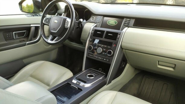 Land Rover Discovery Sport, 2015 г.