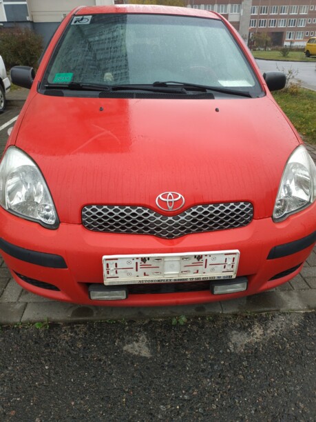 Toyota Yaris I (P1) · Рестайлинг, 2004 г.