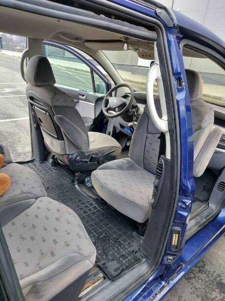 Peugeot 807 I, 7 мест, 2003 г.