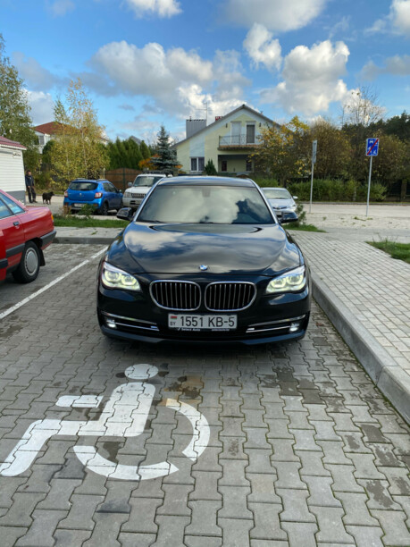 BMW 7 серия F02 (Long), 2013 г.