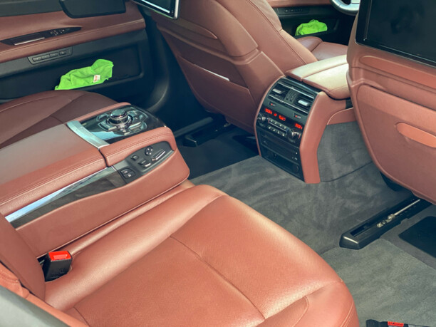 BMW 7 серия F02 (Long), 2013 г.