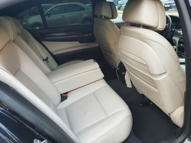 BMW 7 серия F01, F04, 2013 г.