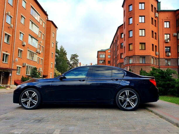 BMW 7 серия F01, F04, 2013 г.