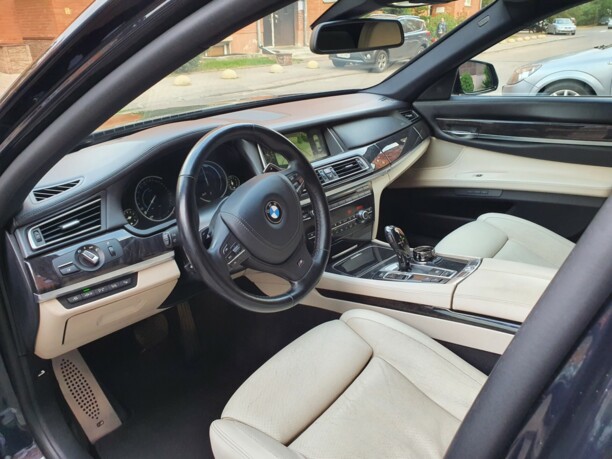 BMW 7 серия F01, F04, 2013 г.