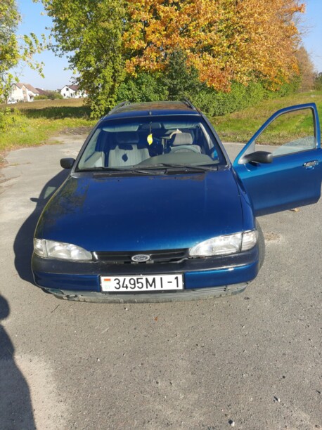 Ford Mondeo I, 1994 г.