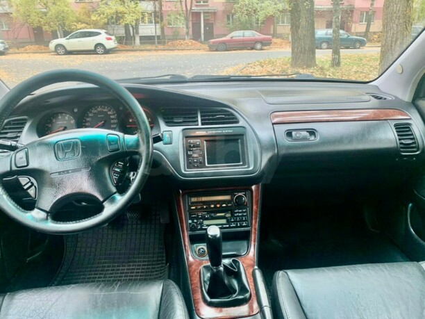 Honda Accord VI, 2001 г.