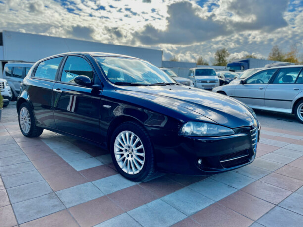 Alfa Romeo 147 I · Рестайлинг, 2006 г.
