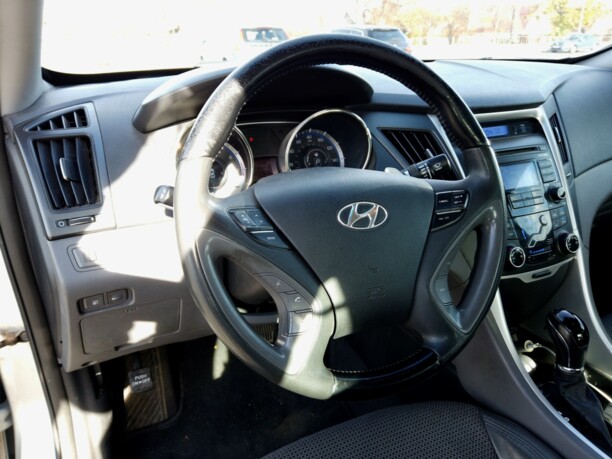 Hyundai Sonata YF, 2010 г.