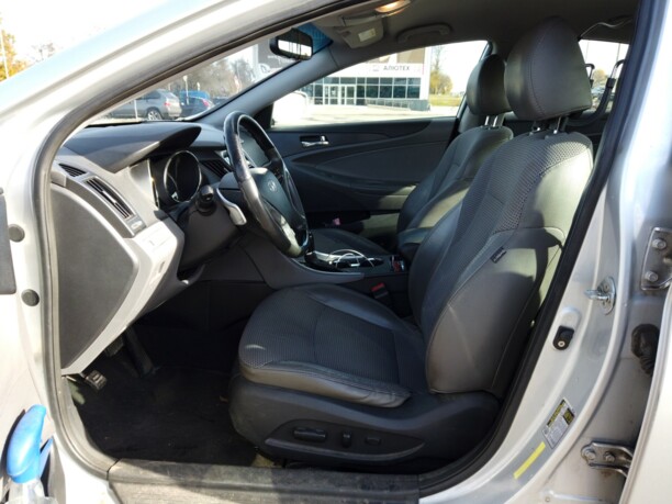 Hyundai Sonata YF, 2010 г.