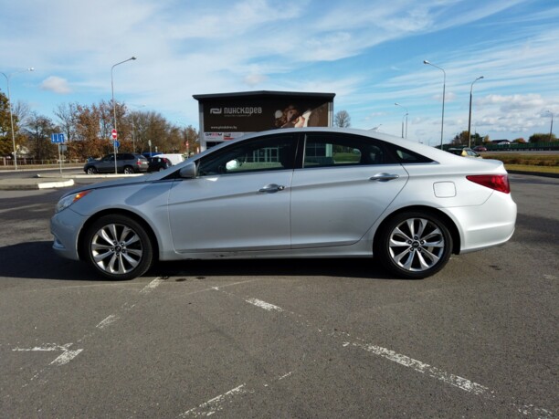 Hyundai Sonata YF, 2010 г.