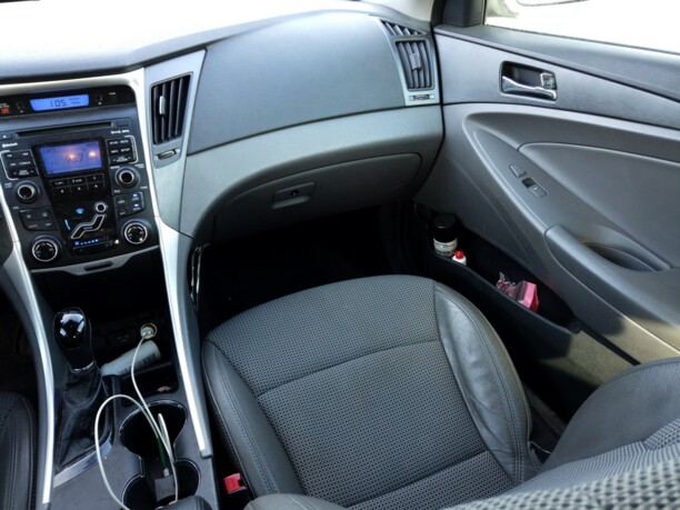 Hyundai Sonata YF, 2010 г.