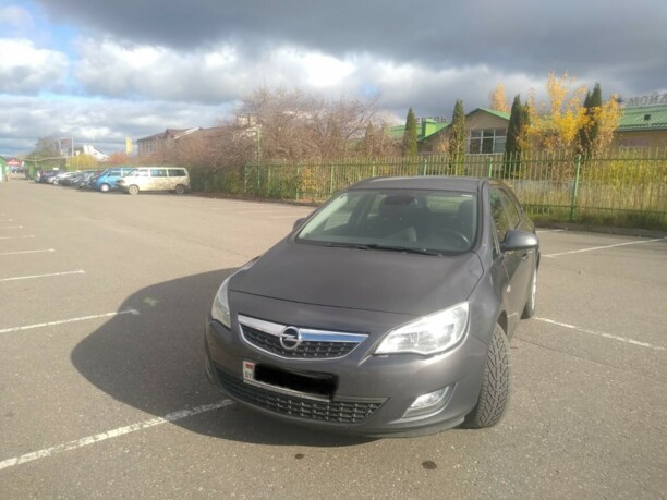 Opel Astra J, 2011 г.
