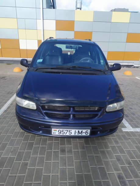 Chrysler Voyager III, 7 мест, 1999 г.