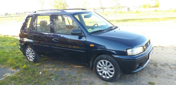 Mazda Demio DW, 2000 г.