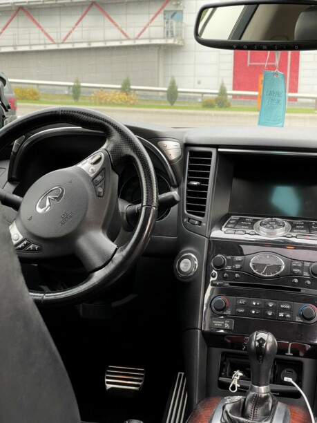 Infiniti FX II, 2010 г.
