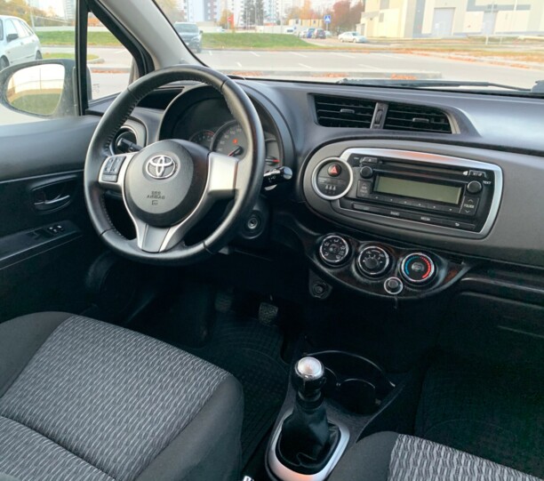 Toyota Yaris III (XP130), 2014 г.