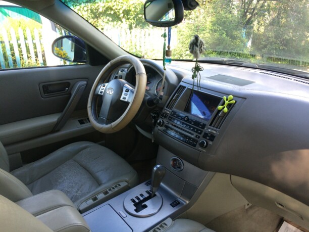 Infiniti FX I, 2004 г.