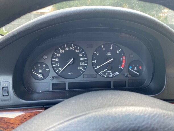 BMW 5 серия E39, 2000 г.
