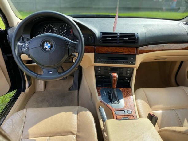 BMW 5 серия E39, 2000 г.